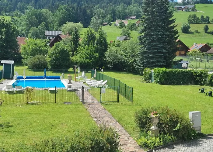 Seebachhof Apartman *